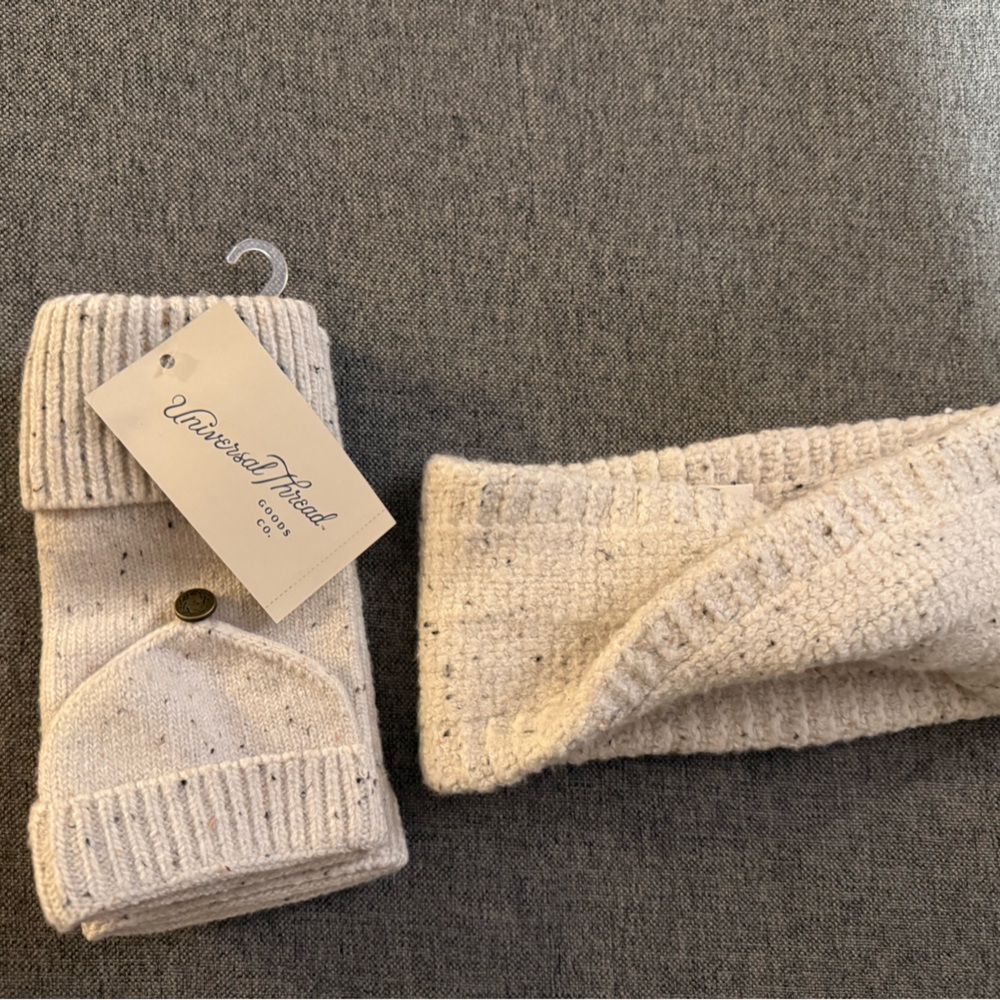 Universal Thread Cream Knit Mittens & Ear Warmer Set